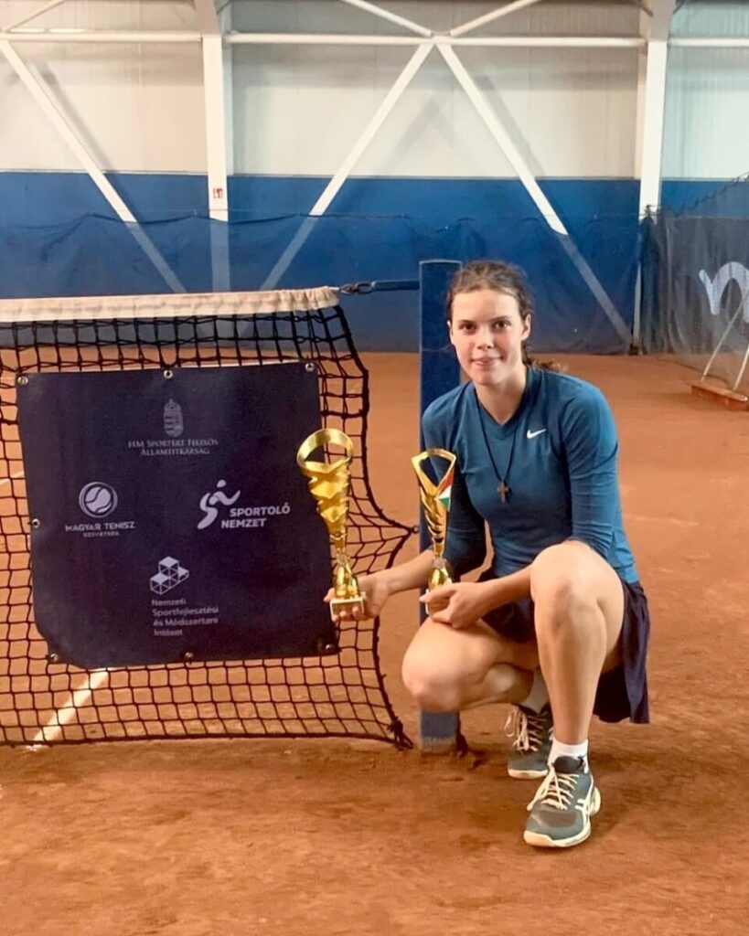 Giulia Safina Popa, dublă performanță în Ungaria: titlu la simplu și finală la dublu la ITF J200 Szekesfehervar Giulia